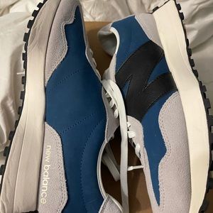 Men’s new balance 327